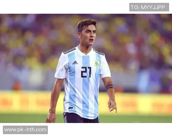 度世界足球球星表现与荣誉全景盘点