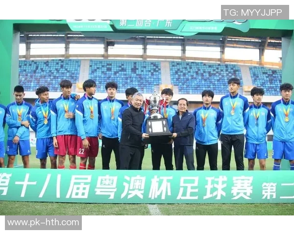 澳门足球球星的崛起与挑战 他们如何在国际舞台上逐步展现风采